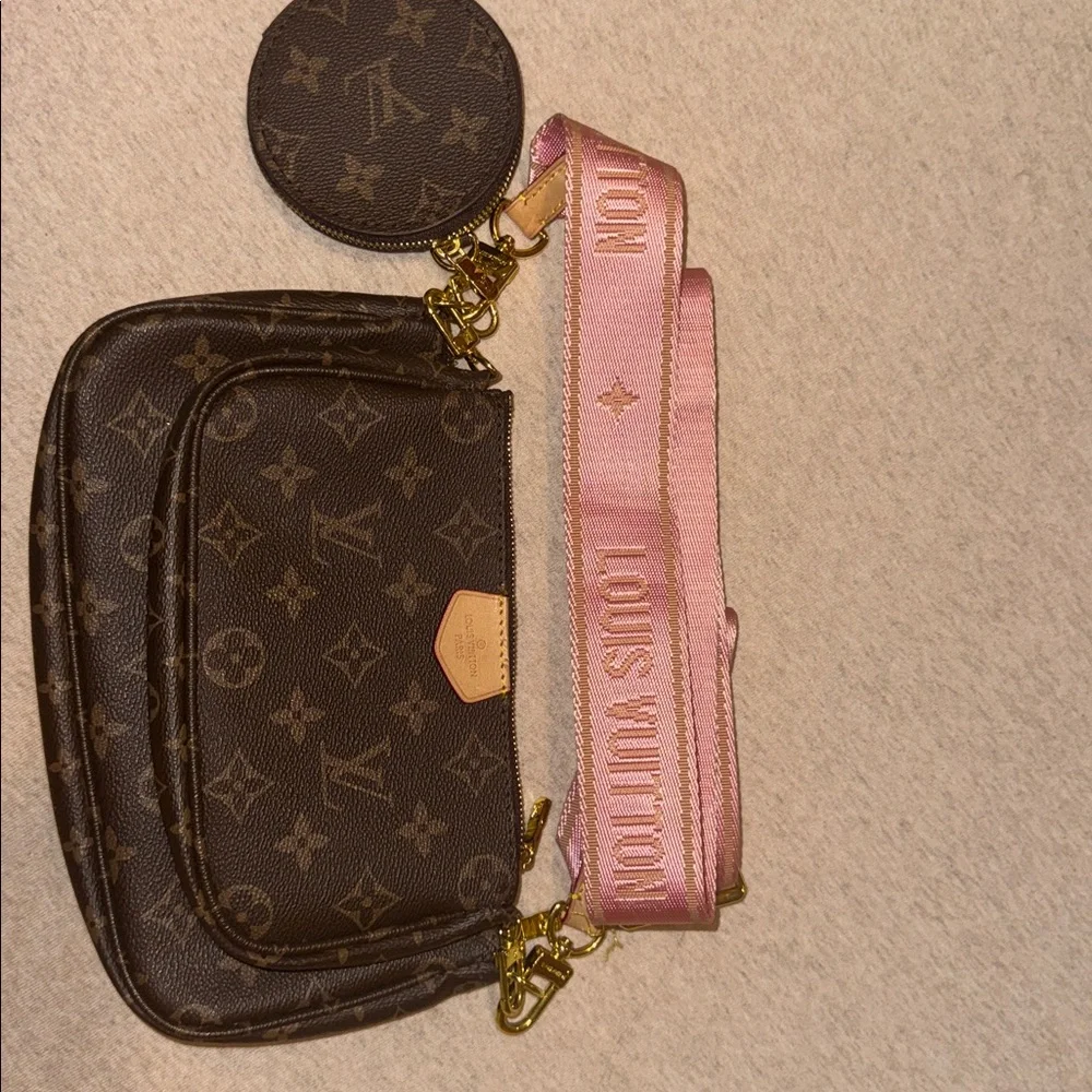 Louis Vuitton Monogram Multi Pochette with Pink Strap-READ THE ENTIRE LISTING - Picture 13 of 13